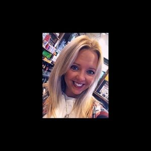 Meet your Posher, Peggy